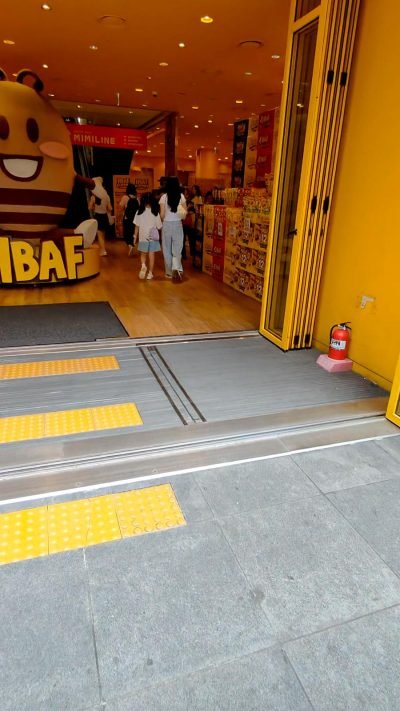 MIMILINE Myeongdong ground floor snack store entrance