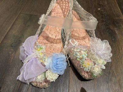 NYUNYU Myeongdong custom jelly shoes organza bow blue rose pearls